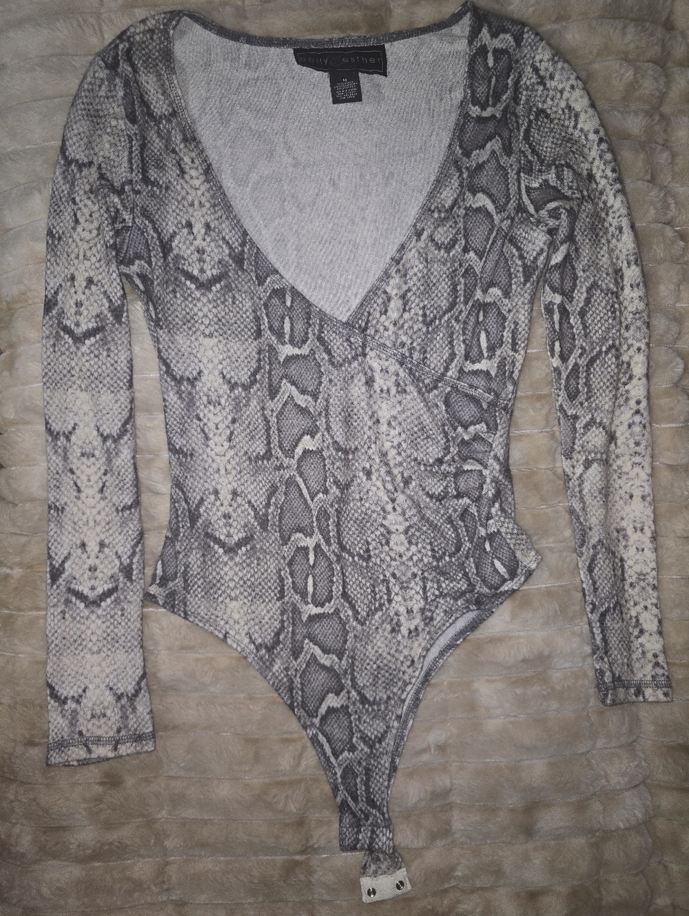 Polly & Esther Gray Snake-Print Long Sleeve Bodysuit